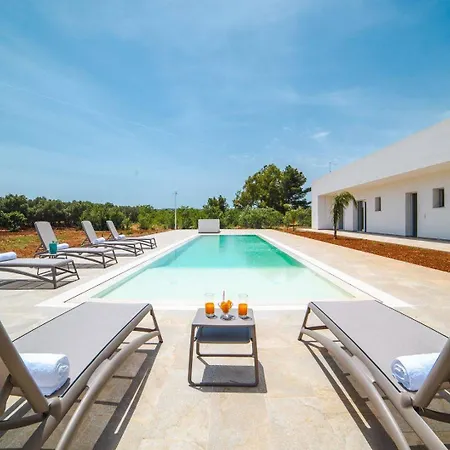 ヴィラ Donnosanto A 5 Minuti Dalla Spiaggia, Ostuni 10 Minuti トッレ・サンタ・サビーナ